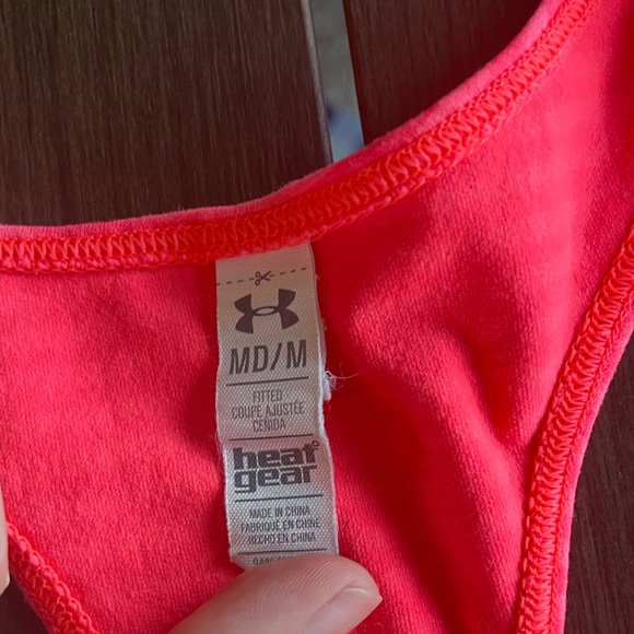 Under Armour tank - Picture 2 of 3